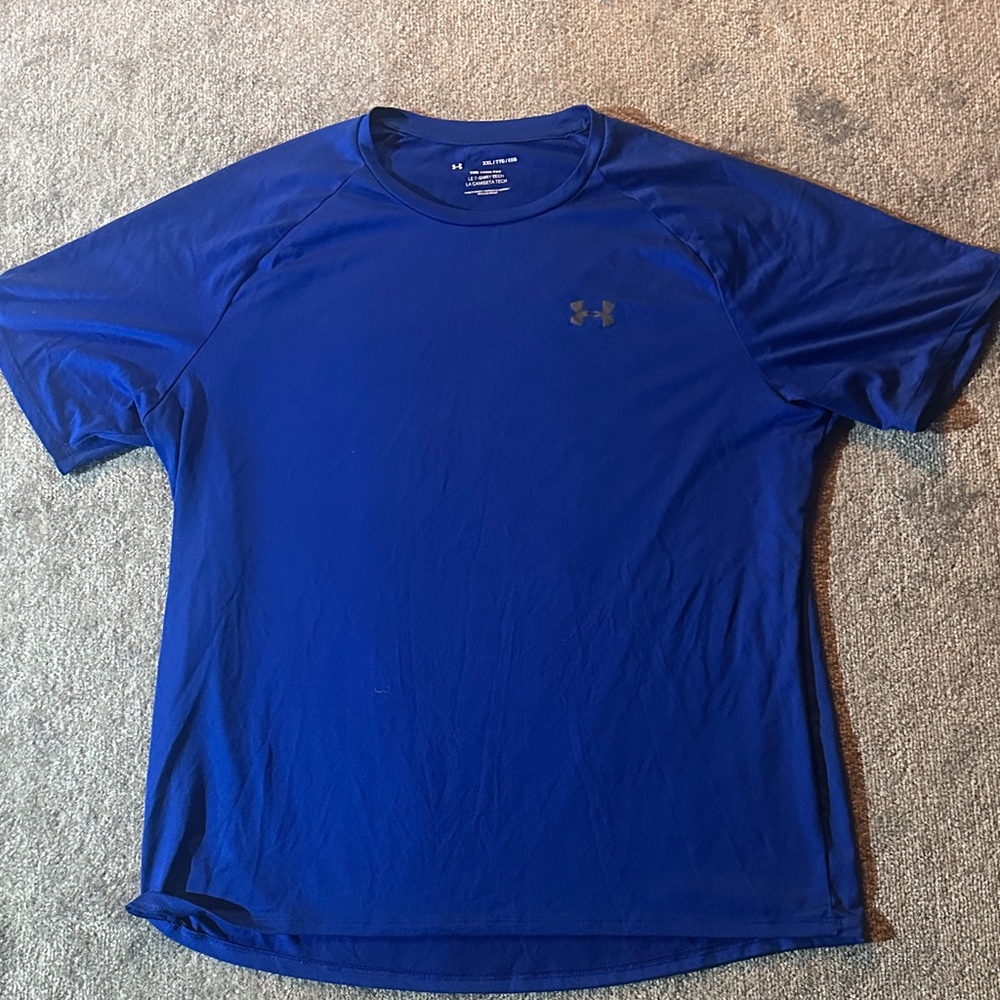 UNDER ARMOUR DRI-FIT T-SHIRT